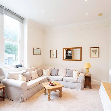 Charming studio near Clapham Common Appartamento Londra Esterno foto