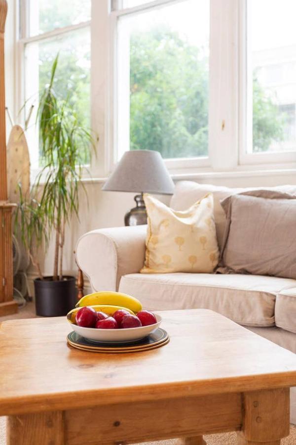 Charming studio near Clapham Common Appartamento Londra Esterno foto